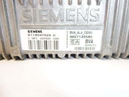 ECU Siemens Citroën Peugeot 9657135580 S118047529 2529WV