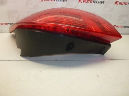 Zadná pravá lampa Peugeot 308 SW 96814438XT 6351FF