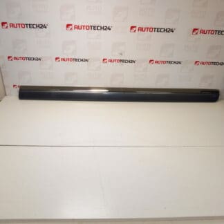 Lišta pravých predných dverí Citroen C8 Peugeot 807 EYZW 1401028477 8545GJ