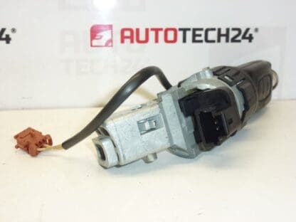zámok dverí a dva kľúče Citroën Peugeot 4162EQ 4162EA