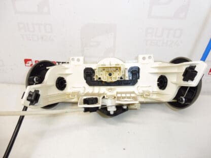 Ovládač klimatizácie Citroën Peugeot 55900-0H040 55900-0H020 s tiahlami