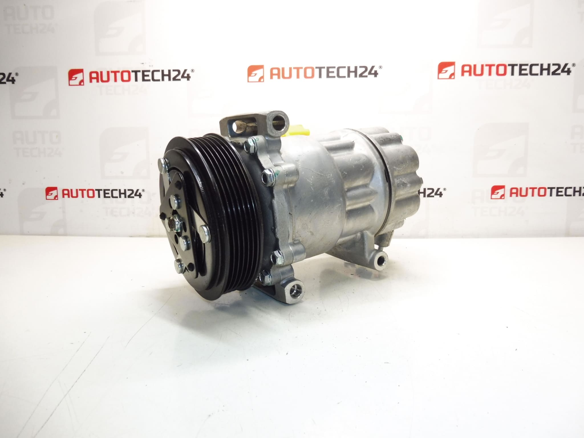 Nový kompresor klimatizácie MAHLE SD6C12 1355F 9659875780