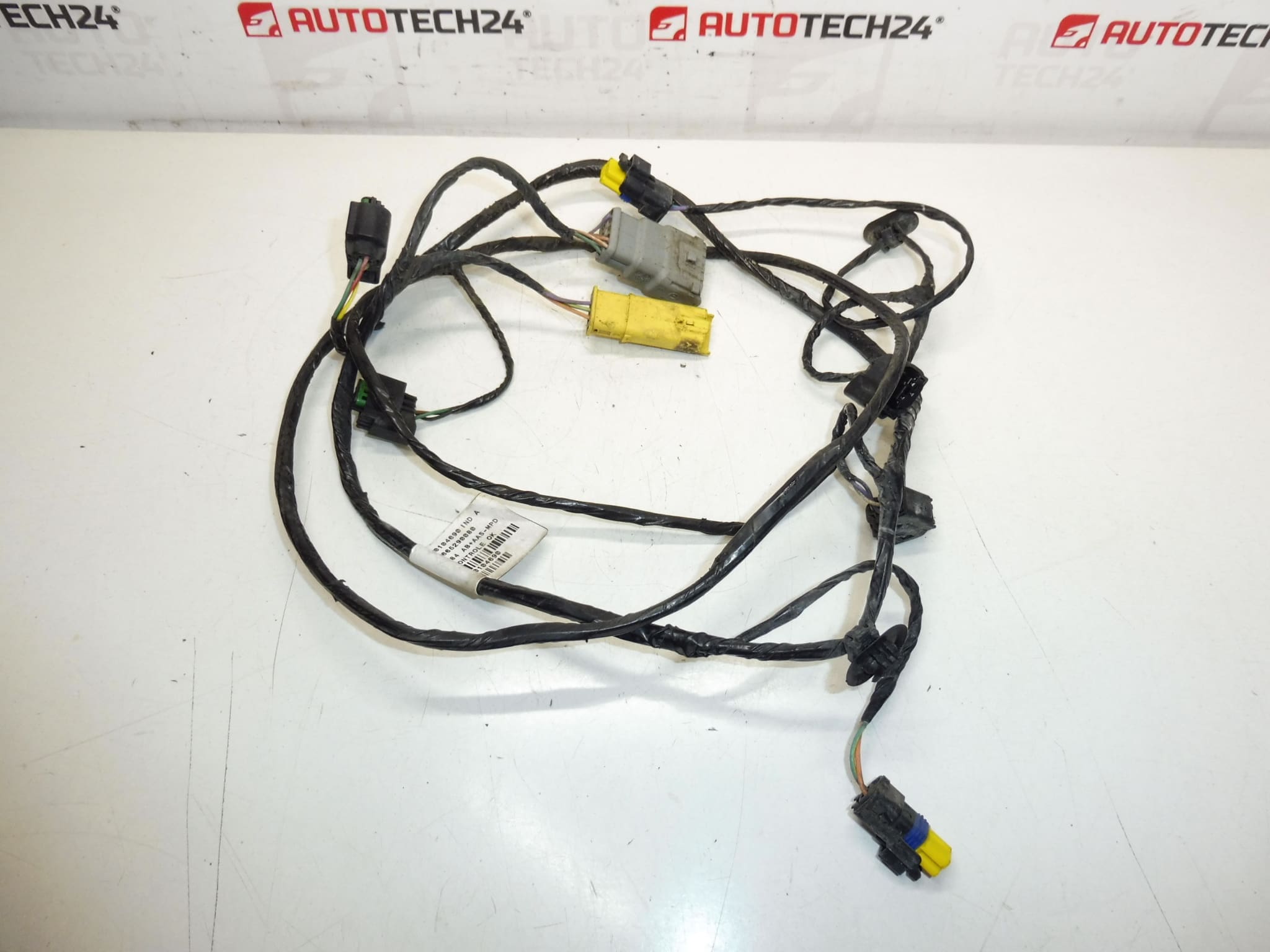 PDC postroj predný Peugeot 3008 9665290080 9677246380 6584Z4