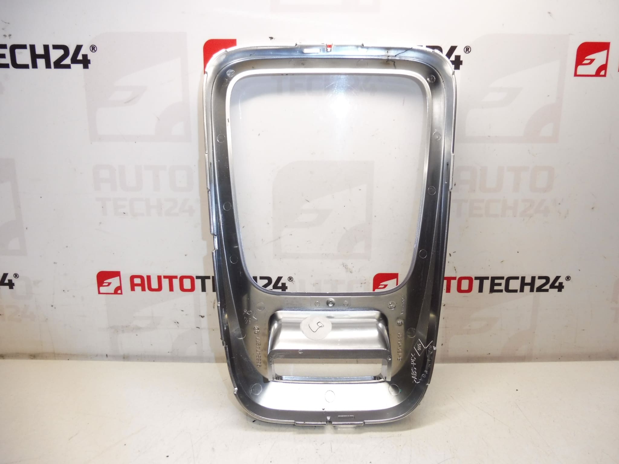 Peugeot 3008 5008 ozdobný kryt radiacej páky 9685474977 7591L9 – Obrázok 2