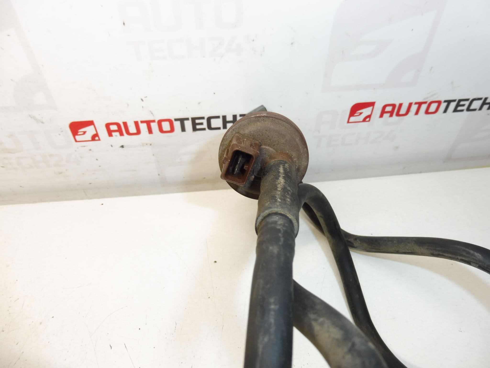 Prípojka s aktívnym uhlím Citroën Xsara Picasso 16287G 1505VT 1505VV 1505ZJ – Obrázok 2