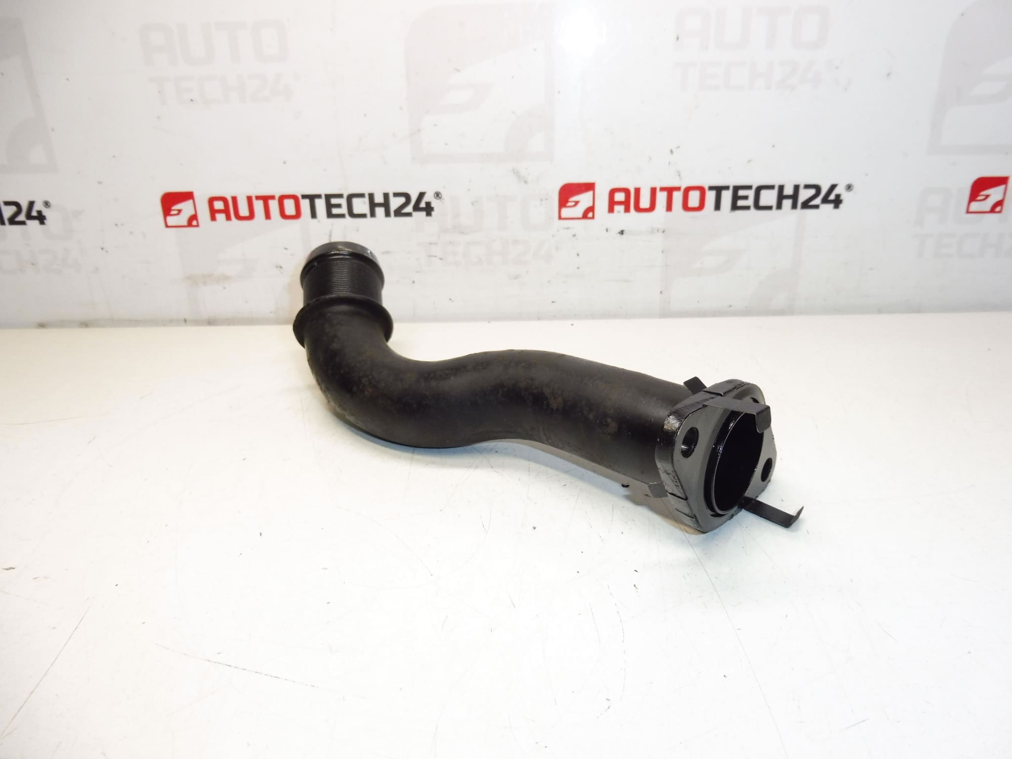 Prípojka vzduchu Citroën Peugeot 2.0 HDI 0382NC