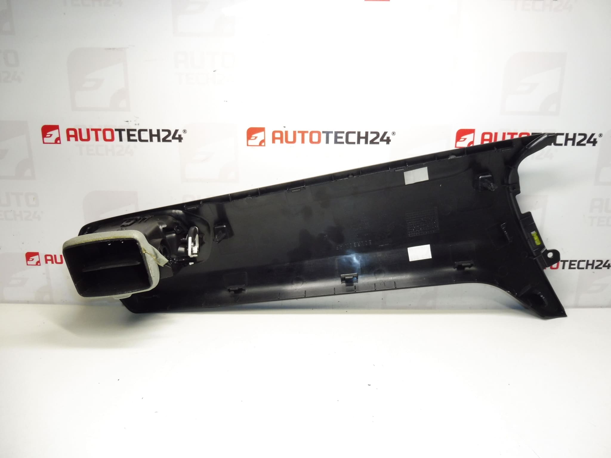 Ventilačný otvor Citroen C-Elysée 9677287077 967753377 – Obrázok 2
