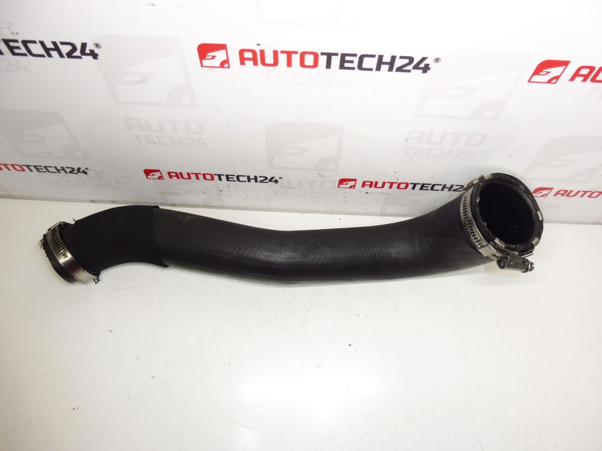 Vzduchová prípojka Citroën Peugeot 2.0 HDI 0382NH – Obrázok 2